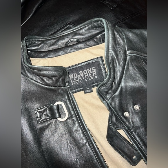 Wilson’s leather jacket - Picture 11 of 12